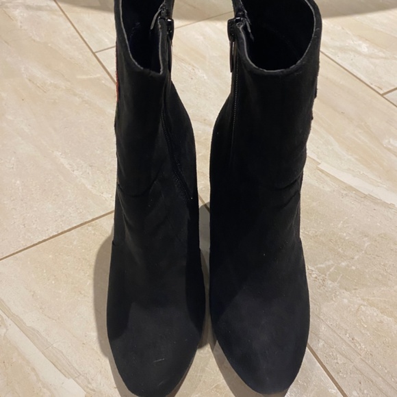 Street Wear Society - Picture 5 of 9